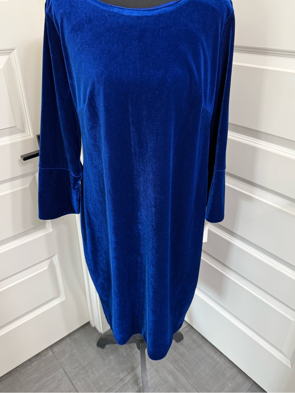 Calvin Klein Deep Blue Velvet Long Sleeve Dress NWT